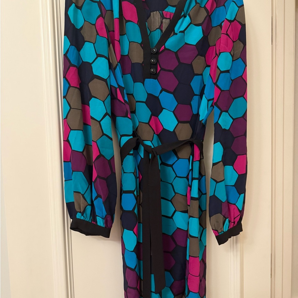 Trina Turk Hexagon Pattern Long Sleeve Dress - Picture 1 of 4